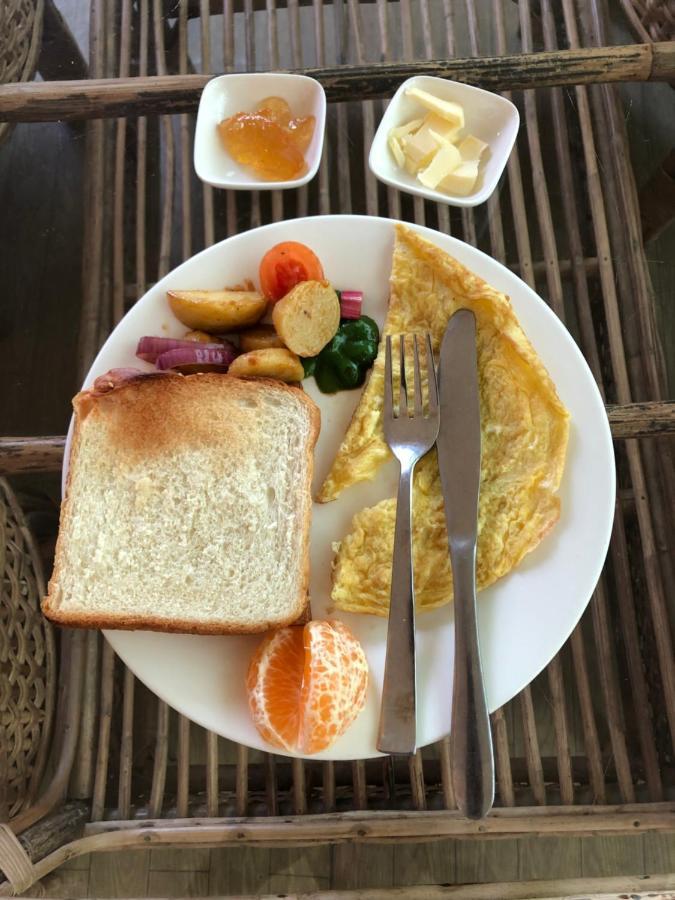 Nayagaun Village Resort ナガルコット エクステリア 写真