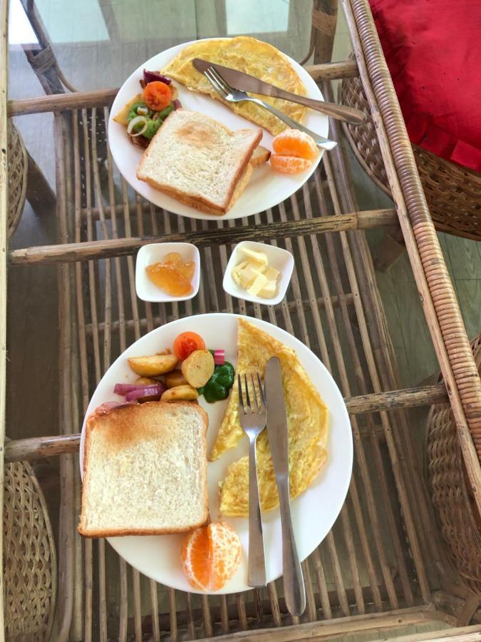 Nayagaun Village Resort ナガルコット エクステリア 写真